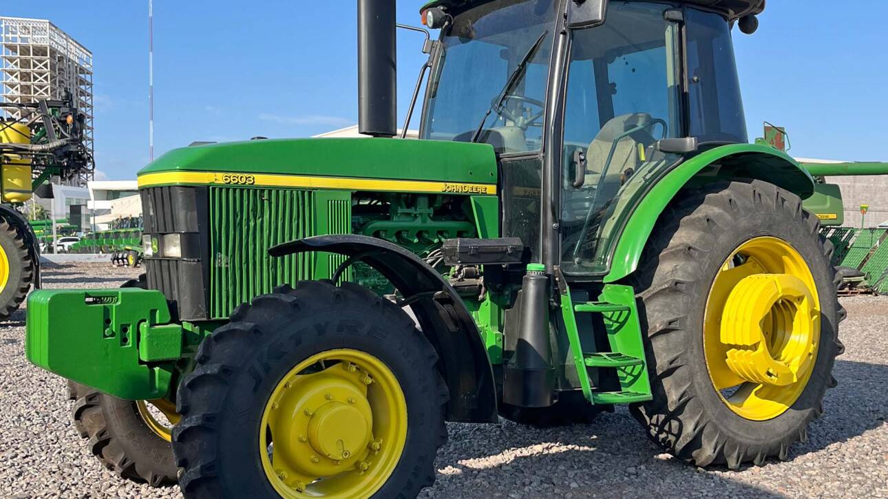 John Deere 6603