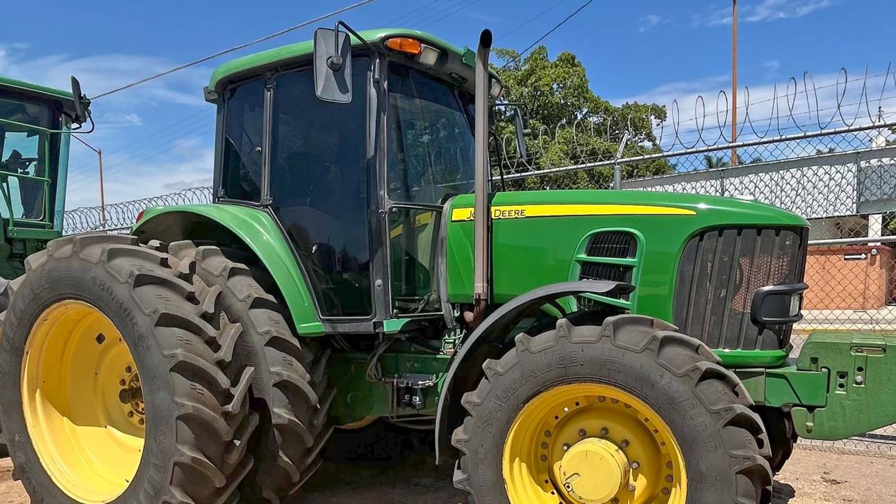 JOHN DEERE 7525 DT cc