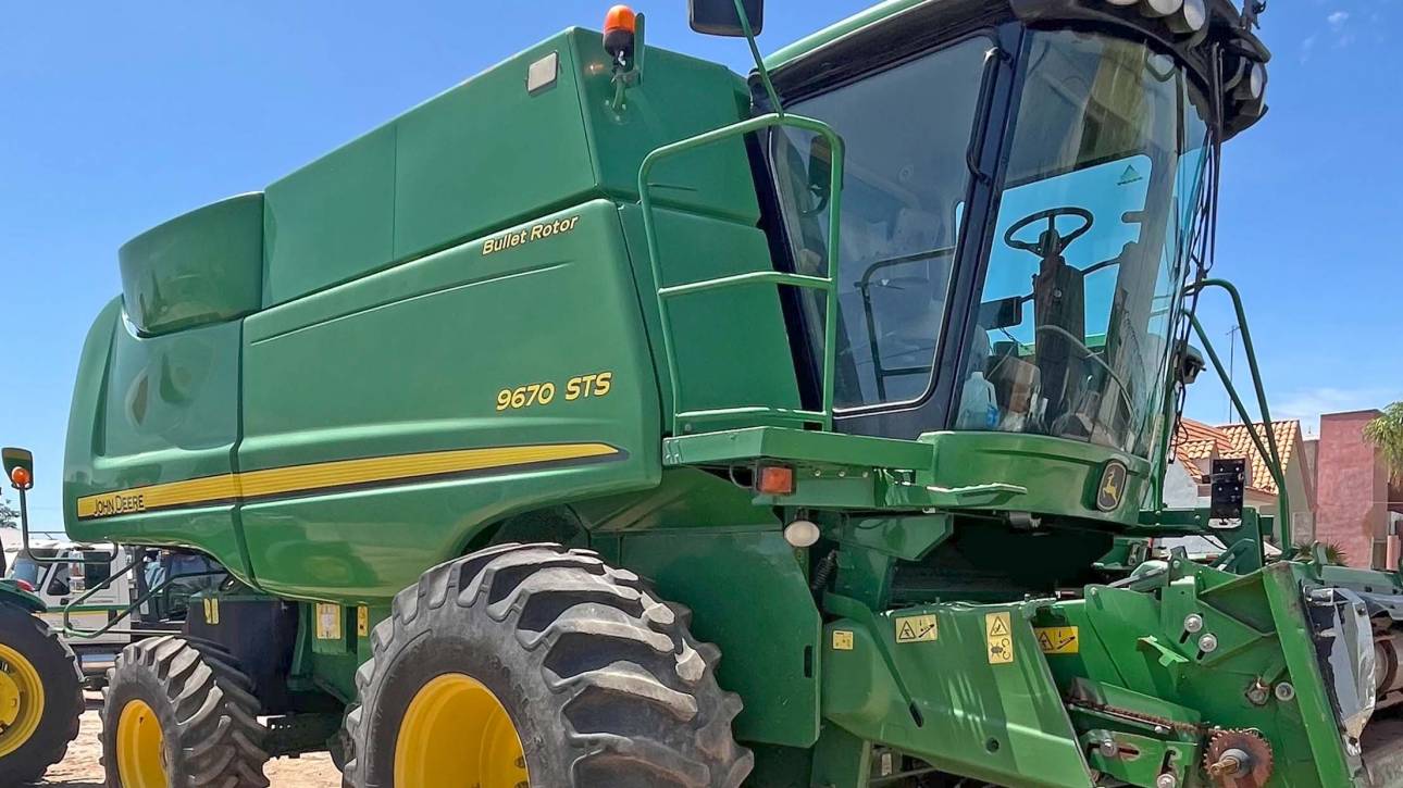 TRILLADORA JOHN DEERE 9670 STS
