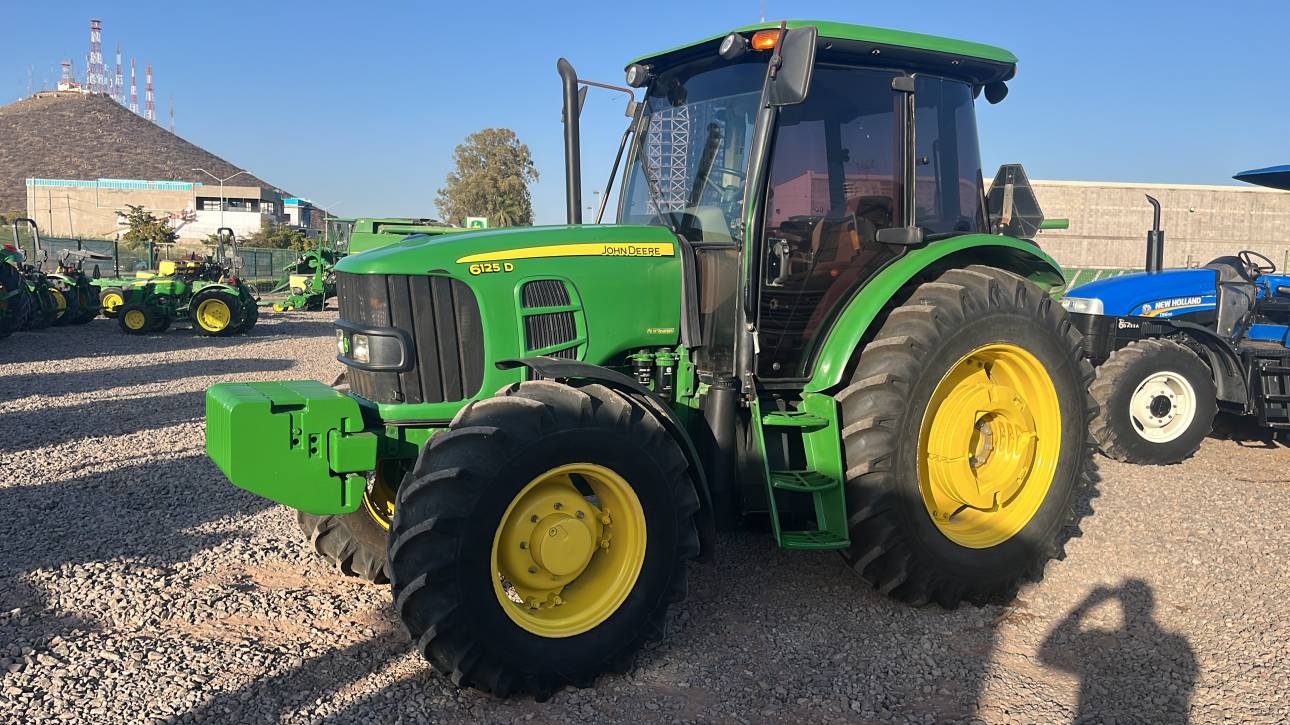 JOHN DEERE 6125 DT CC